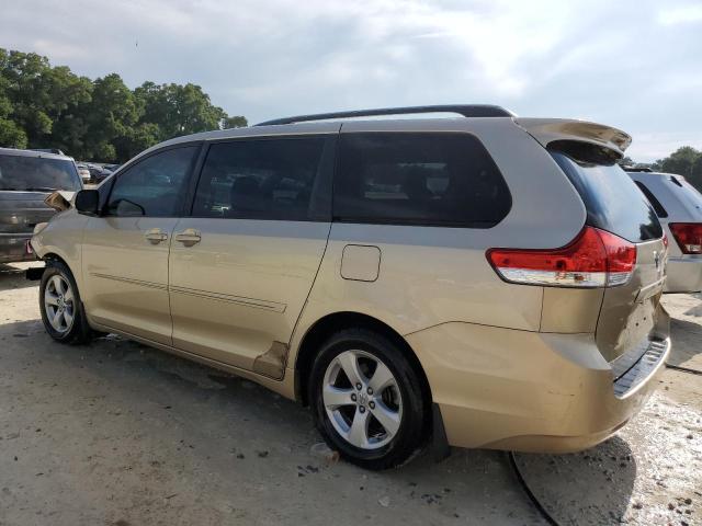 5TDKK3DC4DS292974 - 2013 TOYOTA SIENNA LE TAN photo 2