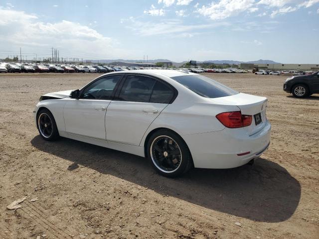 WBA3A9G50DNP35843 - 2013 BMW 335 I WHITE photo 2