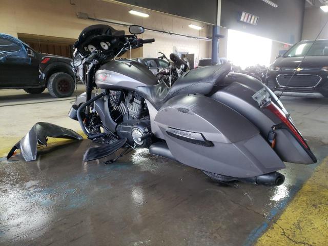 5VPDB36N3G3048523 - 2016 VICTORY MOTORCYCLES CROSS COUN Gris photo 3