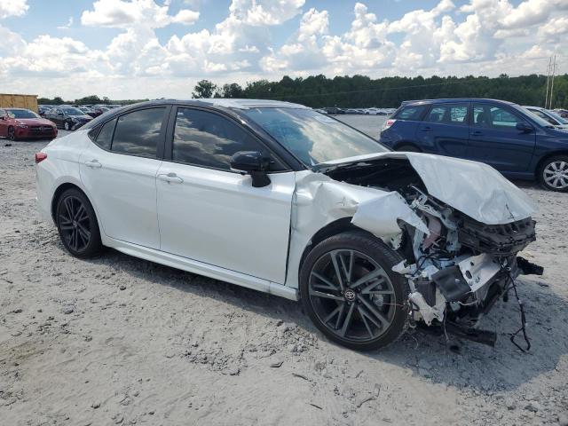 4T1DAACK2SU152855 - 2025 TOYOTA CAMRY XSE 白色 照片 4