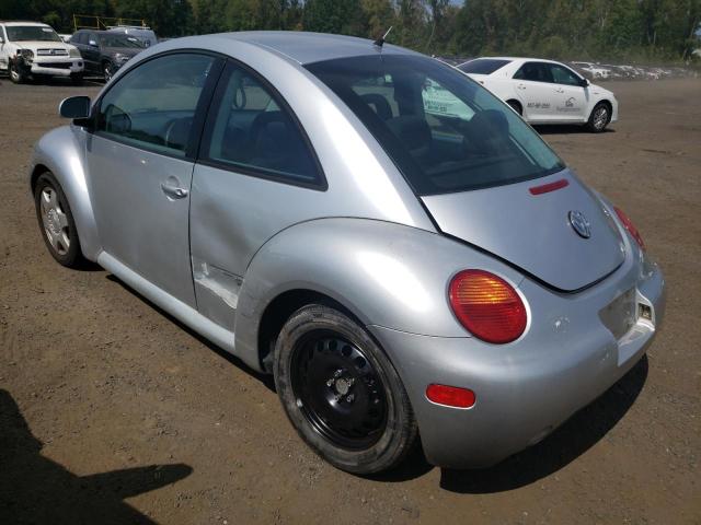 3VWBB61C6WM047437 - 1998 VOLKSWAGEN NEW BEETLE SILVER photo 2