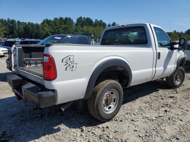 1FTBF2B6XGEC27438 - 2016 FORD F250 SUPER DUTY WHITE photo 3