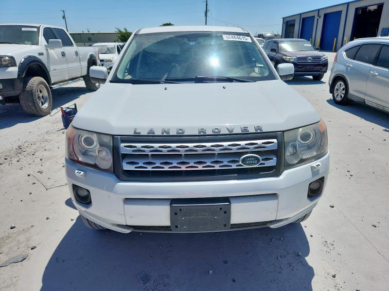SALFR2BN5BH270083 - 2011 LAND ROVER LR2 HSE თეთრი ფოტო 5