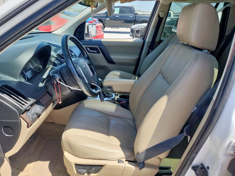 SALFR2BN5BH270083 - 2011 LAND ROVER LR2 HSE თეთრი ფოტო 7