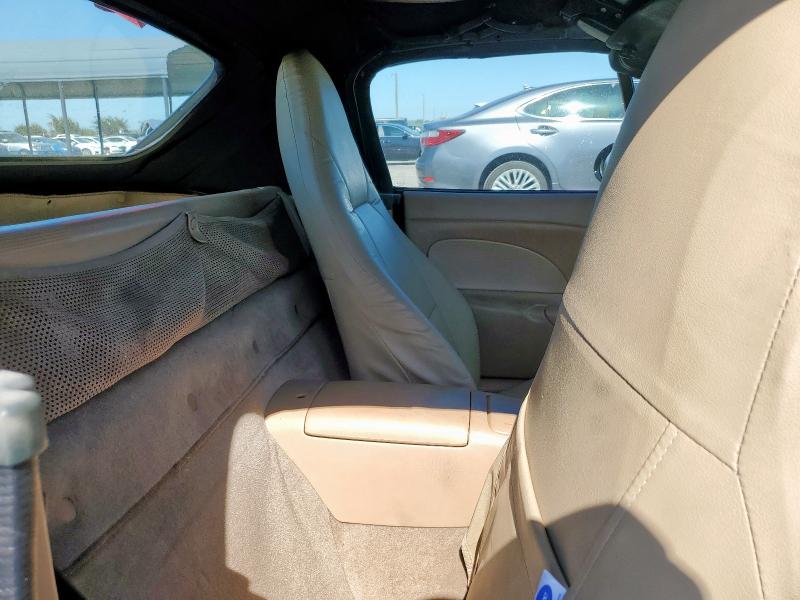 JM1NB353910202583 - 2001 MAZDA MX-5 MIATA BASE BLACK photo 10