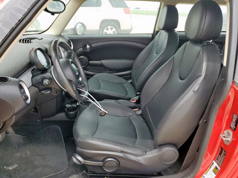 WMWSU3C56DT546230 - 2013 MINI COOPER RED photo 7