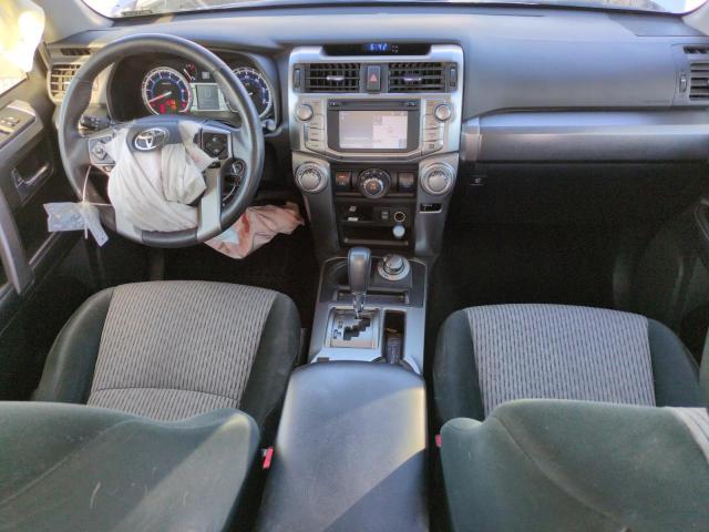 JTEBU5JR3J5489095 - 2018 TOYOTA 4RUNNER SR5/SR5 PREMIUM SILVER photo 8