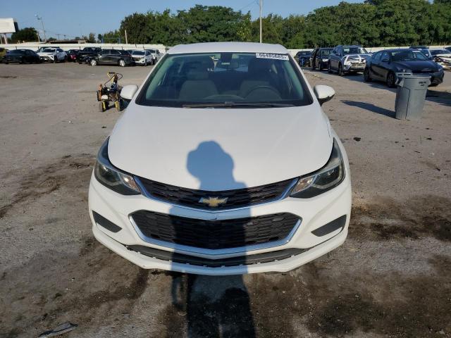 3G1BE6SM9JS520049 - 2018 CHEVROLET CRUZE LT أبيض صورة 5