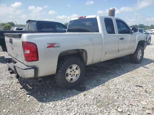 1GCSKSE36AZ134283 - 2010 CHEVROLET SILVERADO K1500 LT SILVER photo 3