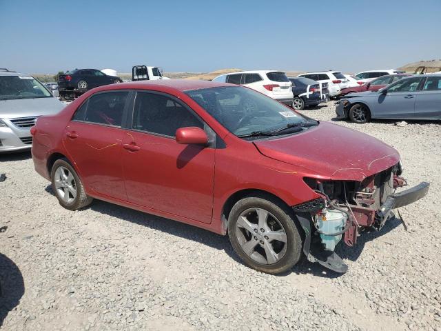 2T1BU4EE4BC641685 - 2011 TOYOTA COROLLA BASE RED photo 4