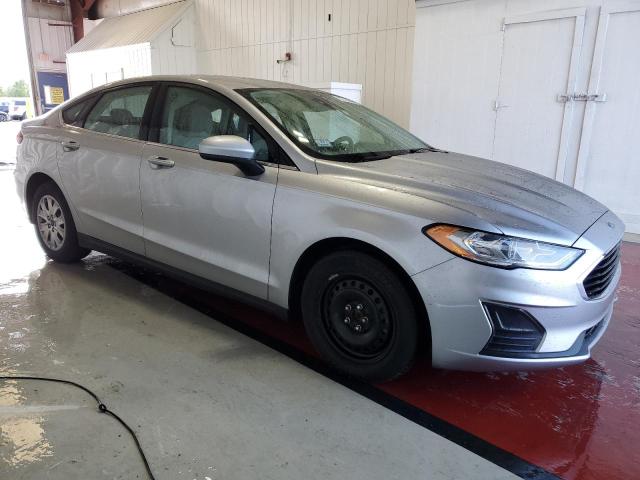 3FA6P0G78LR184624 - 2020 FORD FUSION S SILVER photo 4