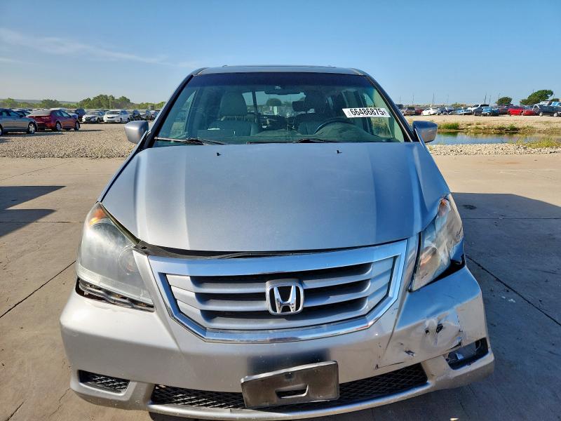 5FNRL3H64AB101814 - 2010 HONDA ODYSSEY EXL فضي صورة 5