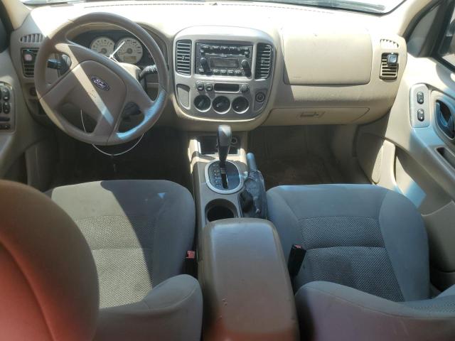 1FMCU03125KA43784 - 2005 FORD ESCAPE XLT GOLD photo 8