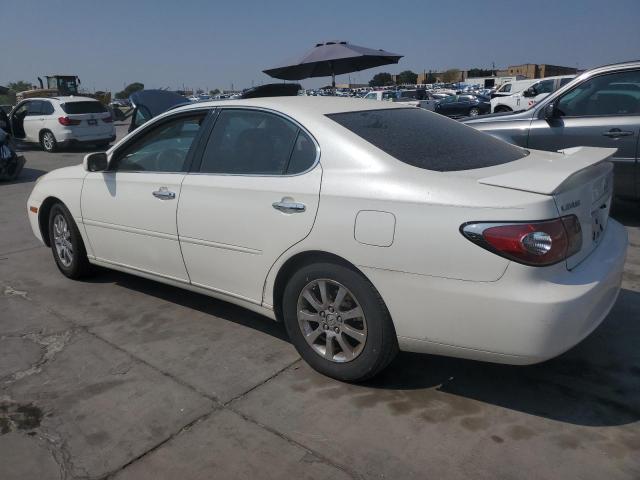 JTHBA30G840020747 - 2004 LEXUS ES 330 WHITE photo 2