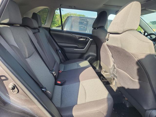 2T3P1RFV7RC479420 - 2024 TOYOTA RAV4 XLE GRAY photo 11