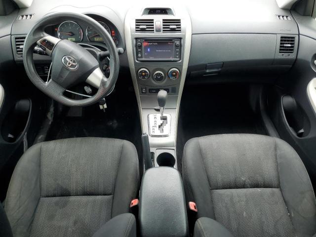 2T1BU4EE2DC962918 - 2013 TOYOTA COROLLA BASE Argent photo 8