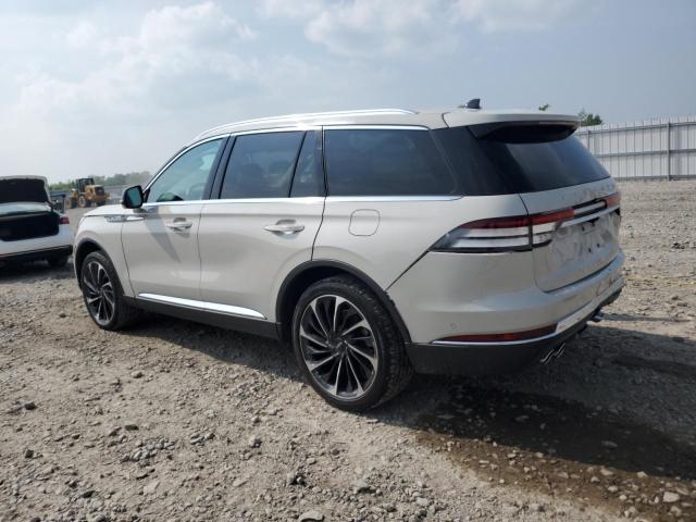 5LM5J7XC8PGL17997 - 2023 LINCOLN AVIATOR RESERVE Beige photo 2