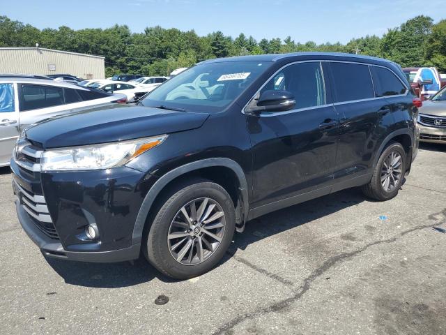 2019 TOYOTA HIGHLANDER SE, 