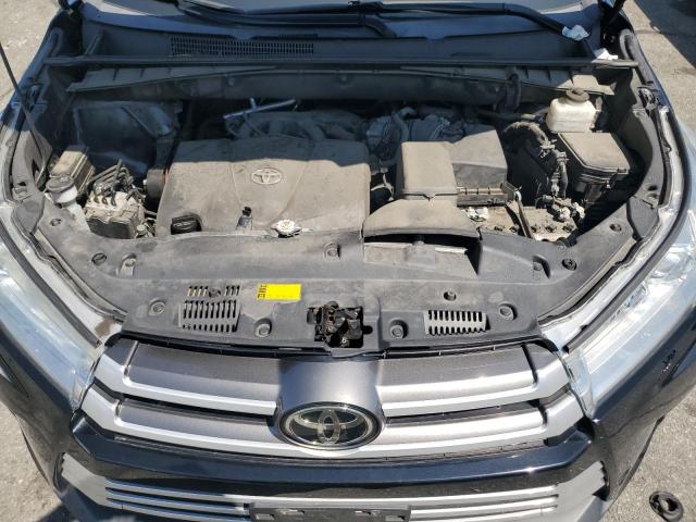 5TDJZRFHXKS603114 - 2019 TOYOTA HIGHLANDER SE 黑色 照片 12