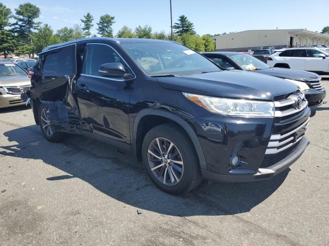 5TDJZRFHXKS603114 - 2019 TOYOTA HIGHLANDER SE 黑色 照片 4