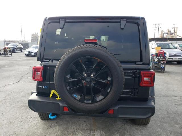 1C4JJXP68NW269730 - 2022 JEEP WRANGLER U SAHARA 4XE BLACK photo 6