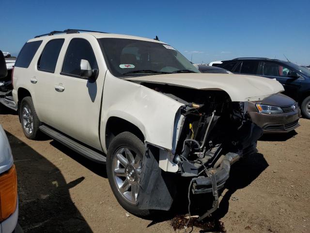 1GKFK13079R252055 - 2009 GMC YUKON WHITE photo 4