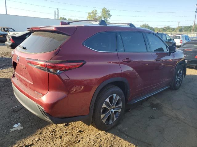 5TDGZRBH4MS107101 - 2021 TOYOTA HIGHLANDER XLE Qırmızı foto 3