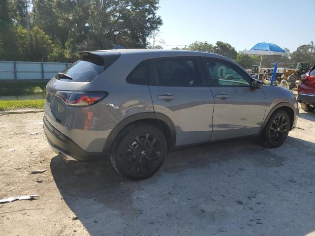 3CZRZ1H55RM751702 - 2024 HONDA HR-V SPORT 灰色 照片 3