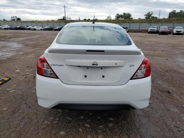 3N1CN7AP0JL877274 - 2018 NISSAN VERSA S WHITE photo 6