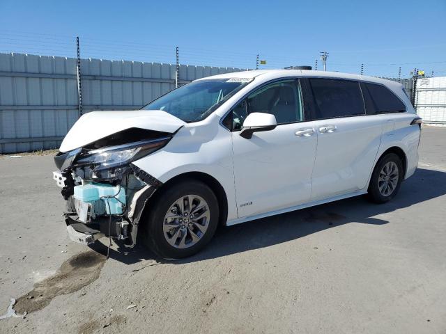 2021 TOYOTA SIENNA LE, 