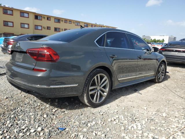 1VWDT7A32HC052201 - 2017 VOLKSWAGEN PASSAT R-LINE ნაცრისფერი ფოტო 3