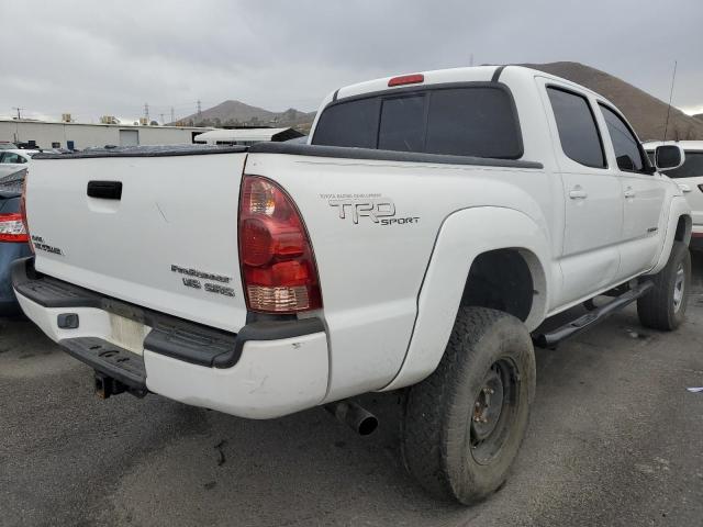 3TMJU62N47M033157 - 2007 TOYOTA TACOMA DOUBLE CAB PRERUNNER WHITE photo 4