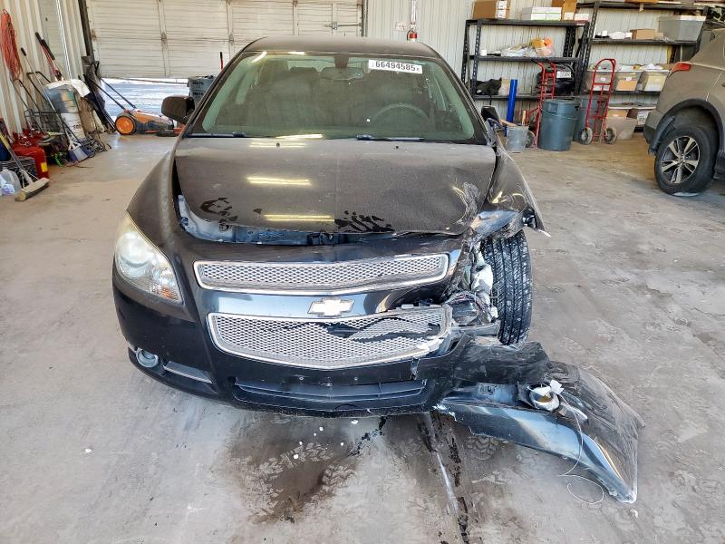 1G1ZE5E75AF136160 - 2010 CHEVROLET MALIBU LTZ შავი ფოტო 5