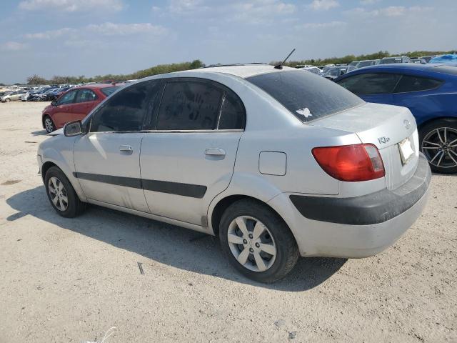 KNADE123286379380 - 2008 KIA RIO BASE SILVER photo 2