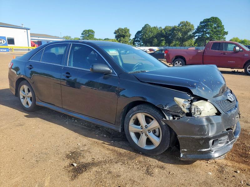 4T1BF3EK0BU746765 - 2011 TOYOTA CAMRY BASE Սև լուսանկար 4