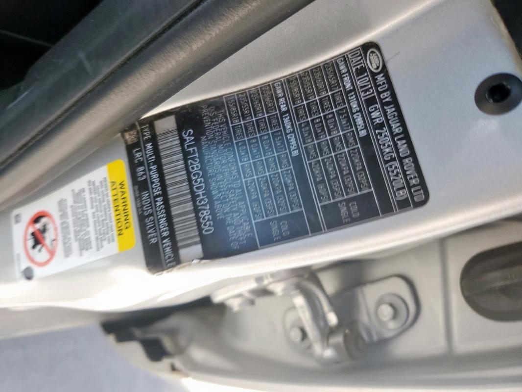 SALFT2BG5DH378550 - 2013 LAND ROVER LR2 HSE TECHNOLOGY SILVER photo 13