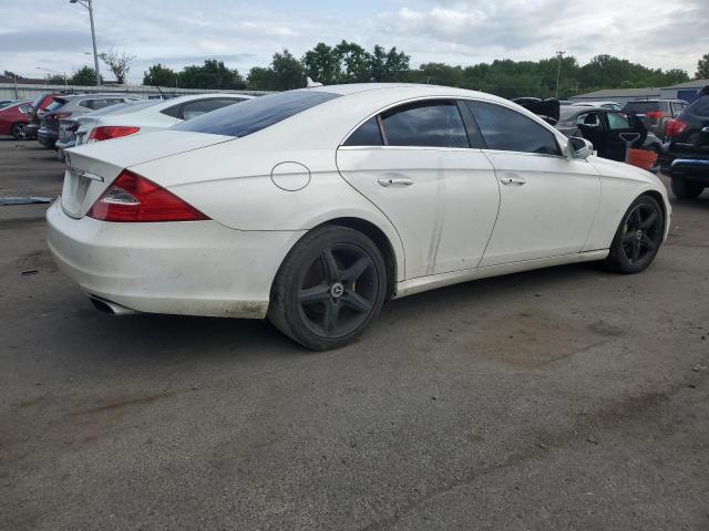 WDDDJ72X29A147225 - 2009 MERCEDES-BENZ CLS 550 WHITE photo 3