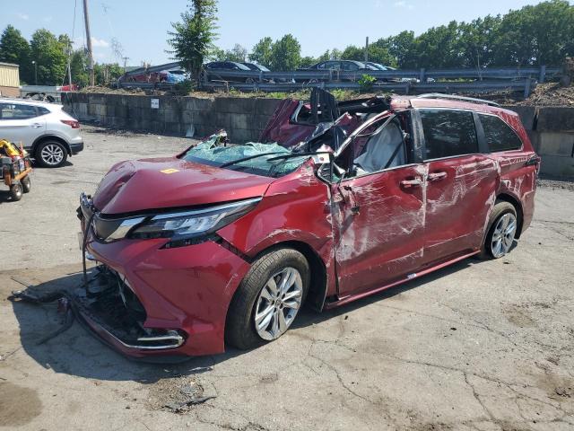 2024 TOYOTA SIENNA XLE, 