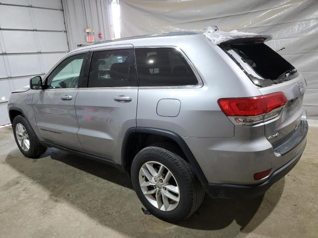 1C4RJFAG6JC147524 - 2018 JEEP GRAND CHER LAREDO SILVER photo 2