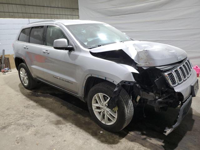 1C4RJFAG6JC147524 - 2018 JEEP GRAND CHER LAREDO SILVER photo 4