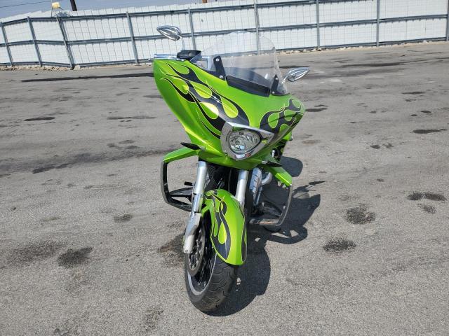 5VPDW36N7D3019767 - 2013 VICTORY MOTORCYCLES CROSS COUN Verde foto 2