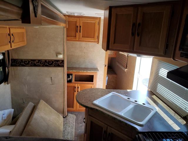 4YDT29B24A1533083 - 2010 KEYSTONE CAMPER WHITE photo 5