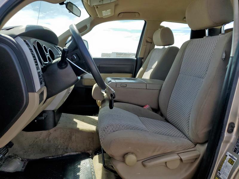 5TFRU541X7X003405 - 2007 TOYOTA TUNDRA DOUBLE CAB SR5 GOLD photo 7