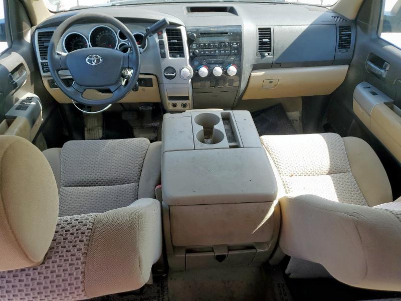 5TFRU541X7X003405 - 2007 TOYOTA TUNDRA DOUBLE CAB SR5 GOLD photo 8