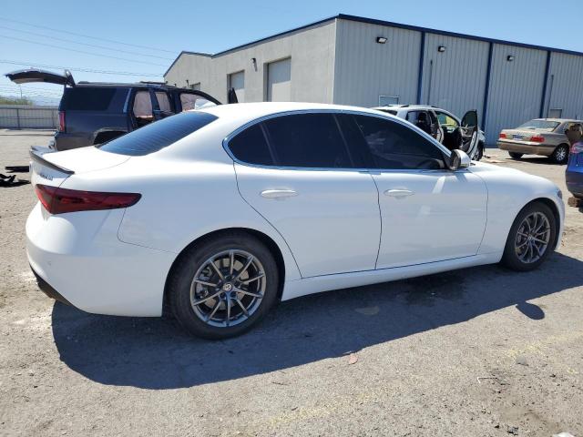 ZARFAMAN8L7635963 - 2020 ALFA ROMEO GIULIA WHITE photo 3
