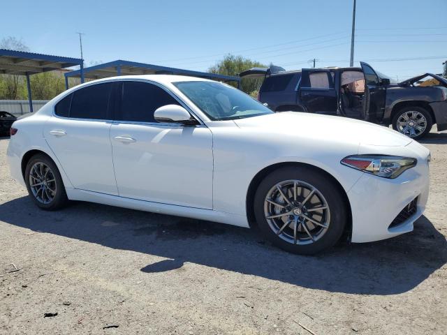 ZARFAMAN8L7635963 - 2020 ALFA ROMEO GIULIA WHITE photo 4