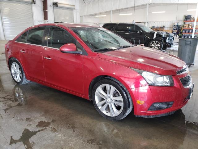 1G1PH5SC8C7130107 - 2012 CHEVROLET CRUZE LTZ RED photo 4