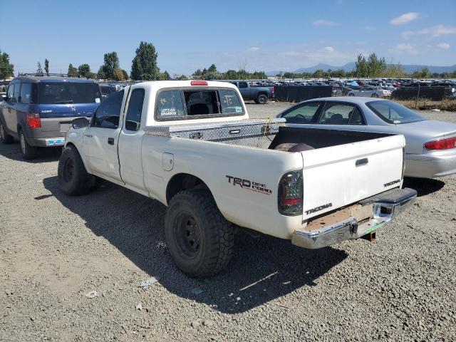 4TAWM72NXWZ103331 - 1998 TOYOTA TACOMA XTRACAB WHITE photo 2