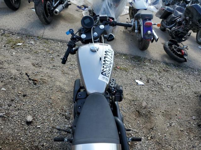 JYAVN06E2FA001188 - 2015 YAMAHA XVS950 CR SILVER photo 5