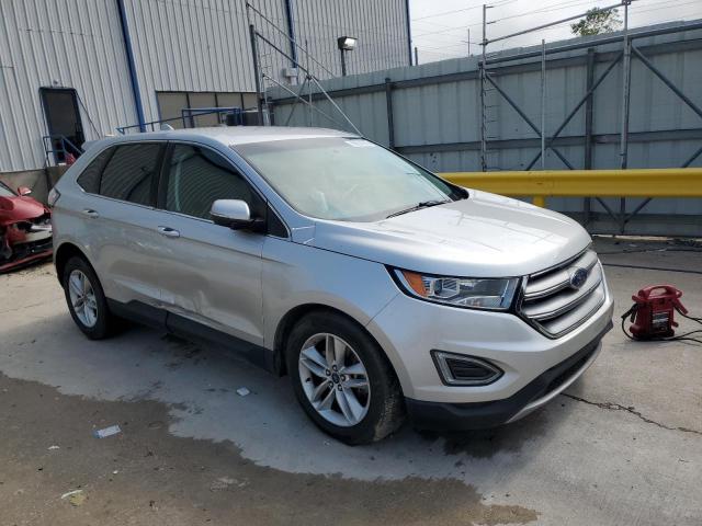 2FMPK4J91JBB85703 - 2018 FORD EDGE SEL SILVER photo 4